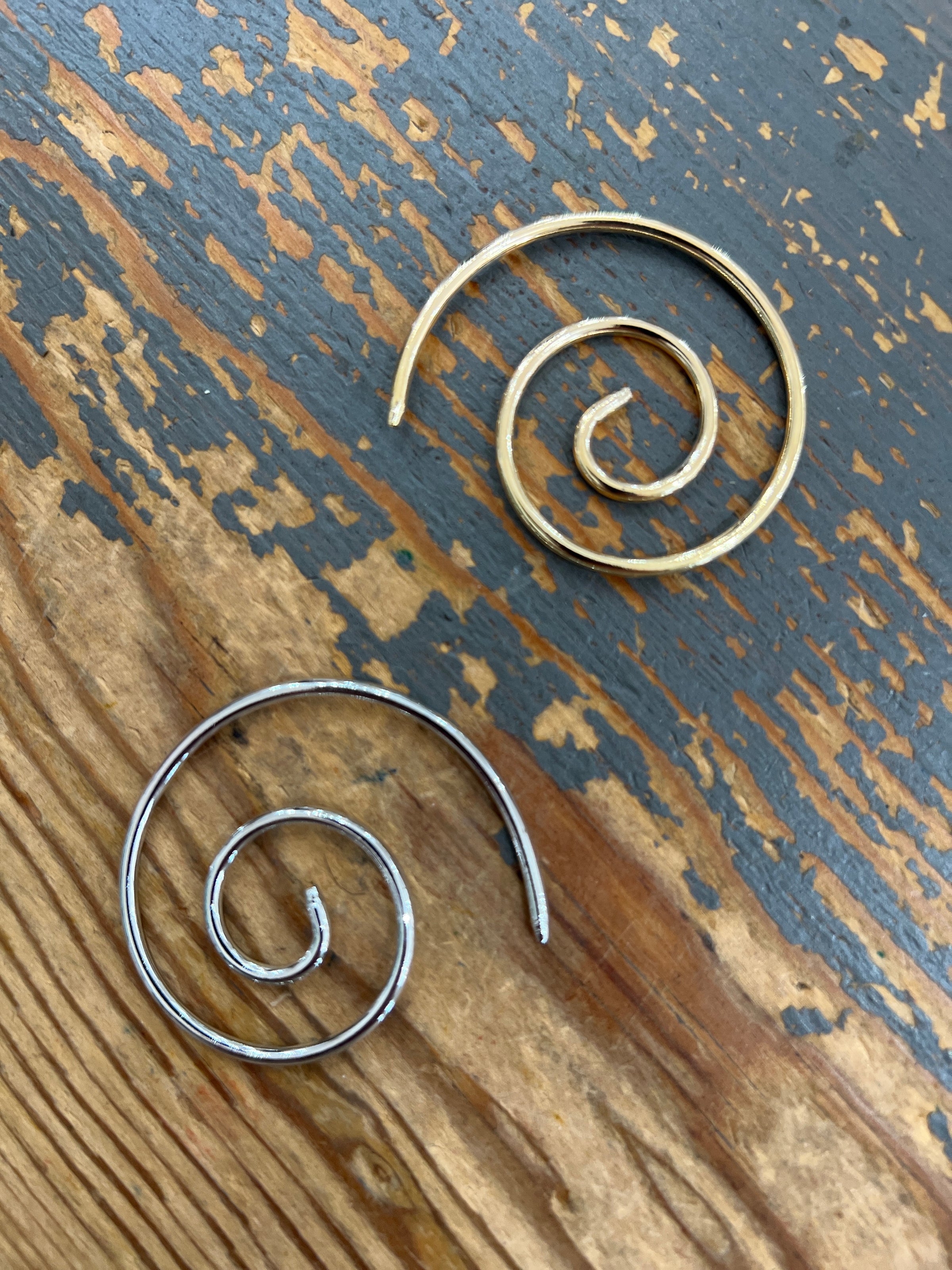 Flaxen Fleece - Spiral Cable Needle